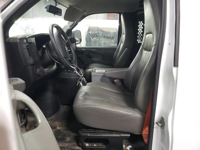 2013 Chevrolet Express G2500