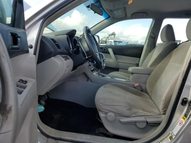 2013 Toyota Highlander Base