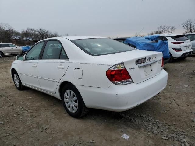 2005 Toyota Camry LE