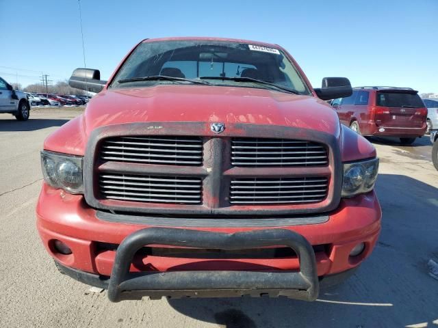 2004 Dodge RAM 1500 ST