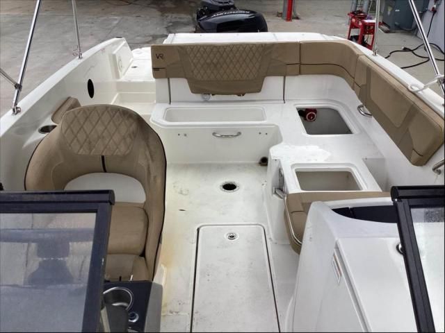 2023 Bayliner VR6 BR