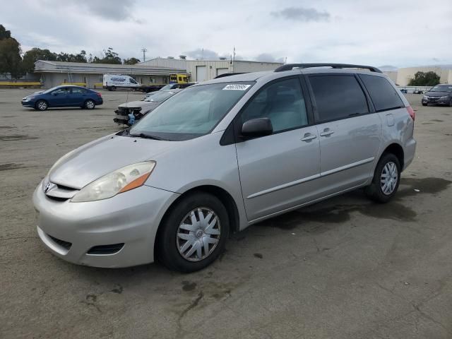 2007 Toyota Sienna CE