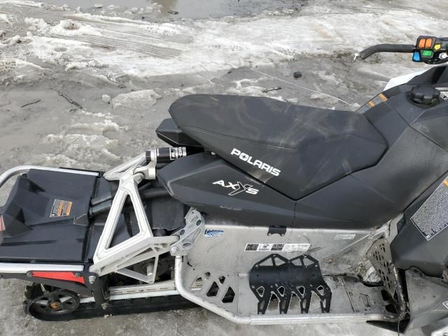 2016 Polaris Snowmobile