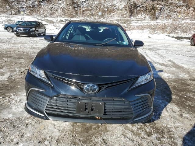 2021 Toyota Camry LE