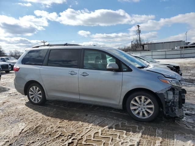 2015 Toyota Sienna XLE