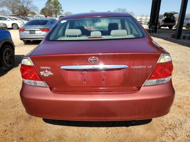 2005 Toyota Camry LE