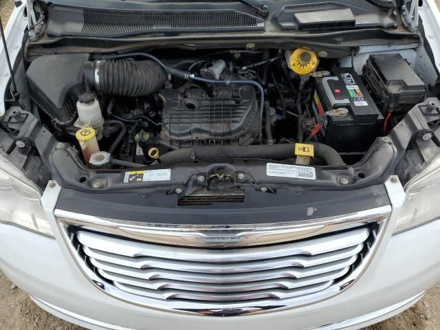 2015 Chrysler Town & Country Touring