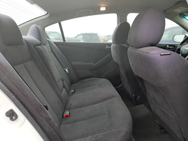 2011 Nissan Altima Base