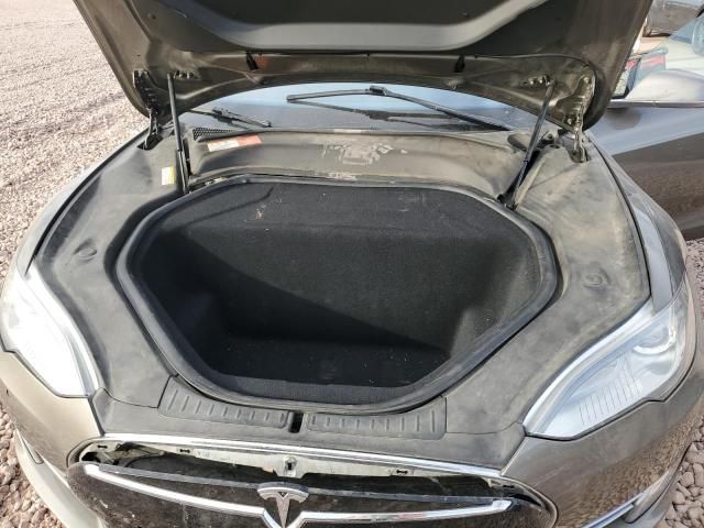 2015 Tesla Model S