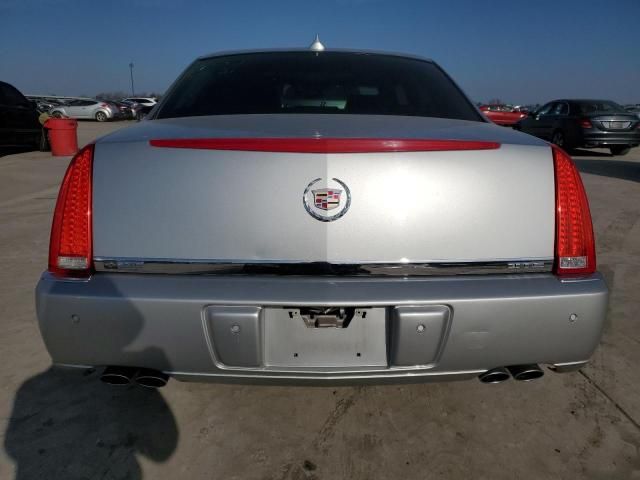 2010 Cadillac DTS Luxury Collection