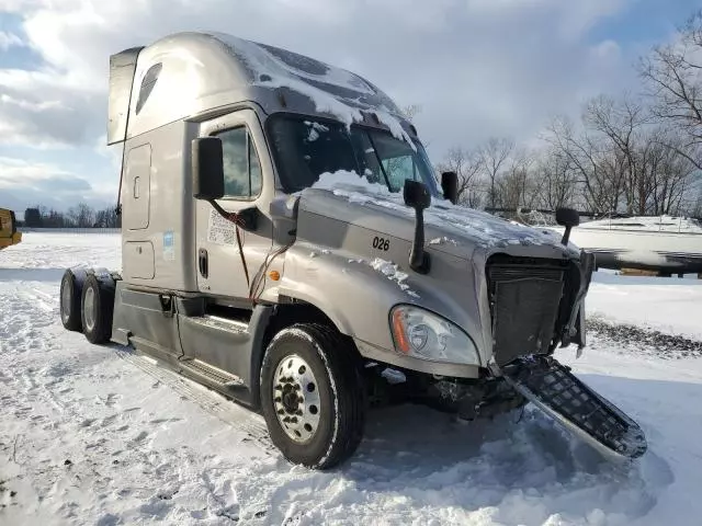 2017 Freightliner Cascadia 125