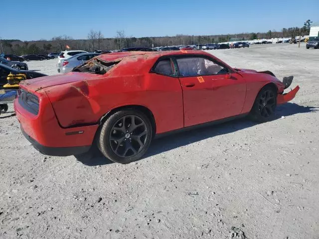 2017 Dodge Challenger SXT