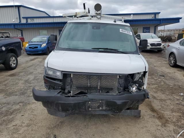 2020 Chevrolet Express G2500