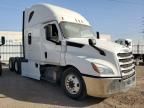 2019 Freightliner Cascadia 126