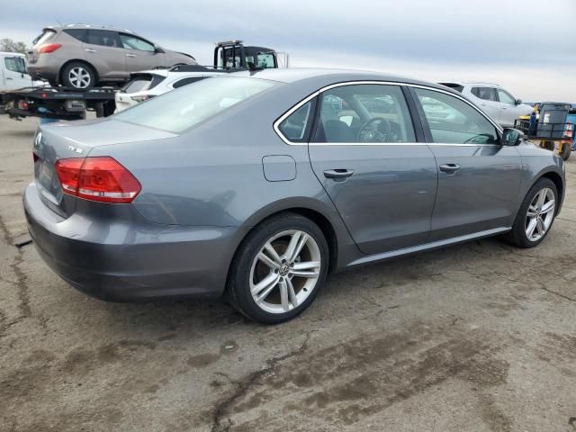 2014 Volkswagen Passat SE