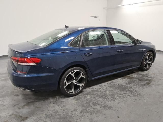 2020 Volkswagen Passat R-Line