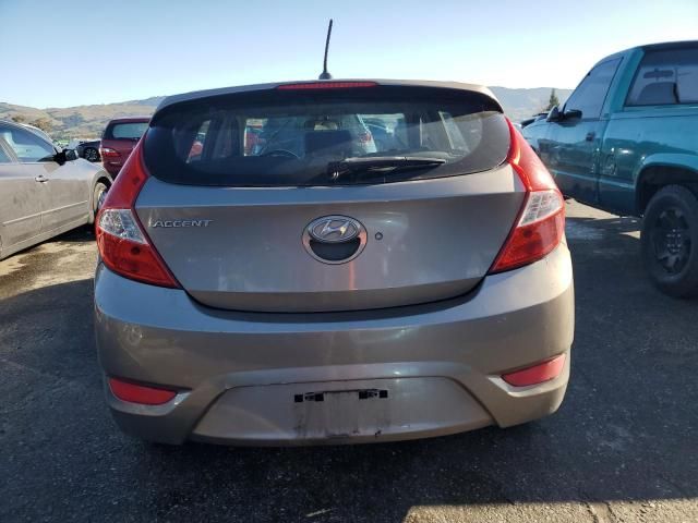 2013 Hyundai Accent GLS