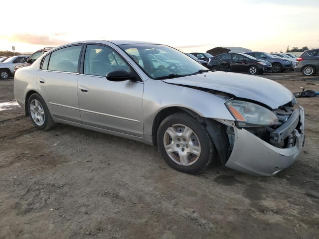 2002 Nissan Altima Base