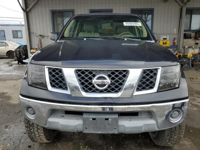 2005 Nissan Frontier Crew Cab LE