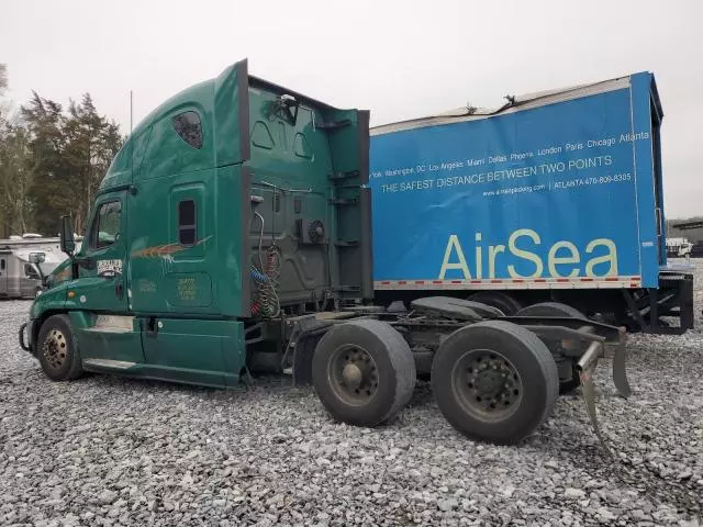 2014 Freightliner Cascadia 125