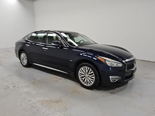 2015 Infiniti Q70 3.7