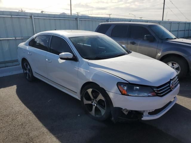 2013 Volkswagen Passat SE