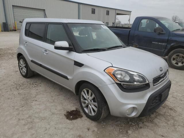 2013 KIA Soul +