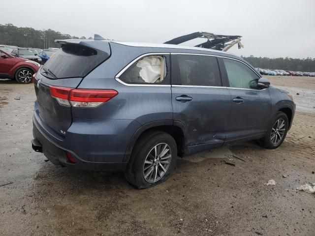 2018 Toyota Highlander SE