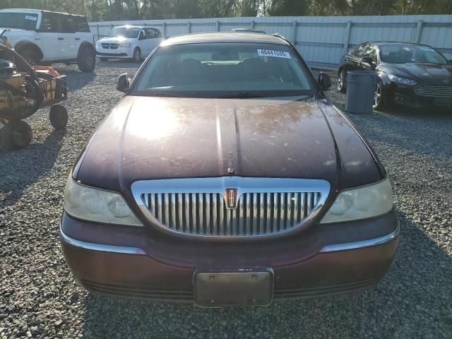 2006 Lincoln Town Car Designer