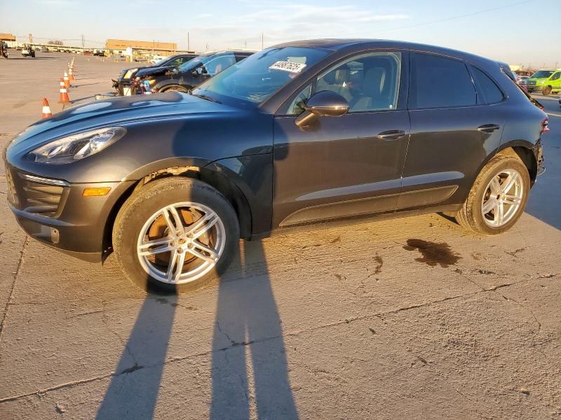 2018 Porsche Macan