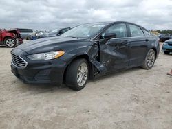 Salvage cars for sale at Houston, TX auction: 2019 Ford Fusion SE