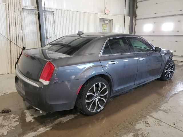 2016 Chrysler 300C Platinum