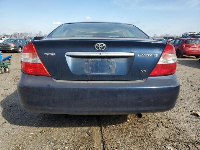 2004 Toyota Camry LE