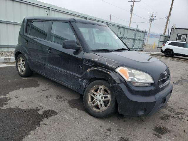 2011 KIA Soul +