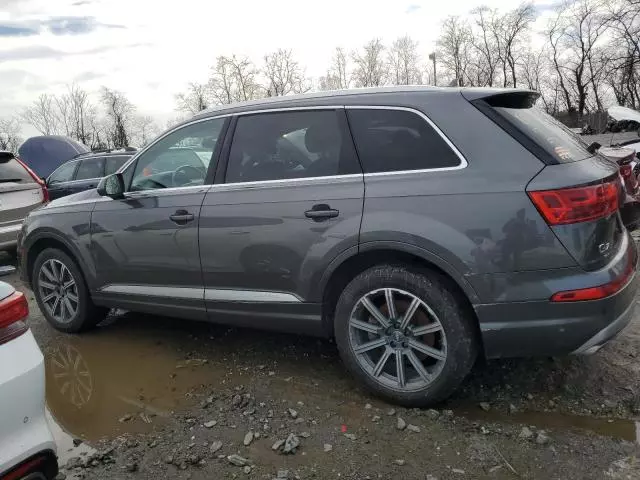 2019 Audi Q7 Premium Plus