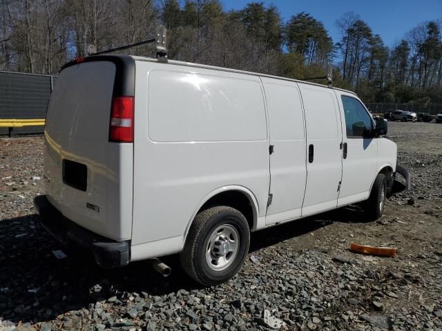 2017 Chevrolet Express G2500