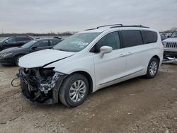 Salvage cars for sale at Kansas City, KS auction: 2017 Chrysler Pacifica Touring L