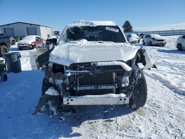 2018 Toyota 4runner SR5/SR5 Premium