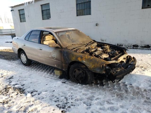 1994 Toyota Camry LE