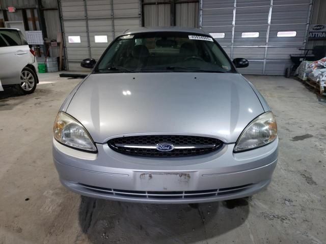 2005 Ford Taurus SE