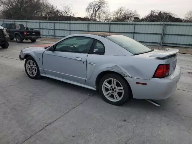 2002 Ford Mustang