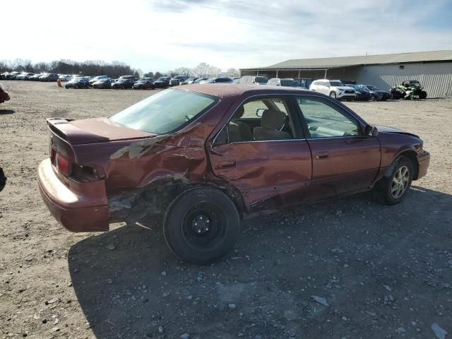 2000 Toyota Camry CE