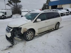 Salvage cars for sale at Woodhaven, MI auction: 2013 Chrysler Town & Country Touring