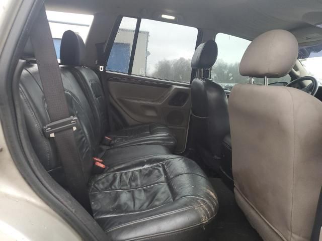 2004 Jeep Grand Cherokee Laredo