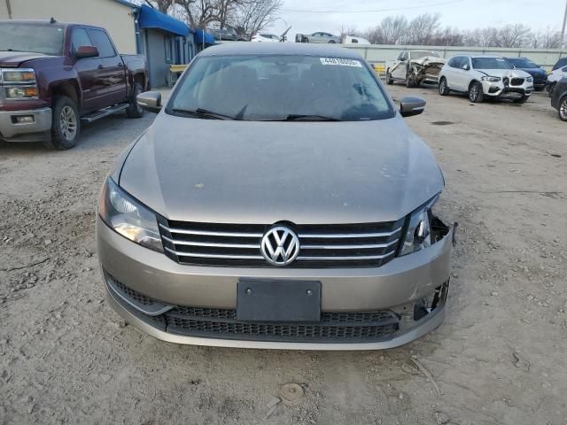 2015 Volkswagen Passat S