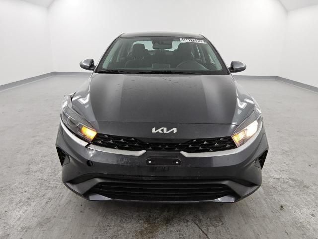 2024 KIA Forte LX