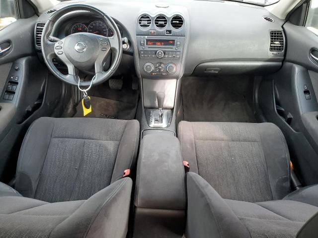 2010 Nissan Altima Base