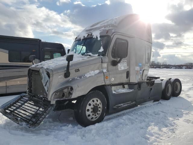 2017 Freightliner Cascadia 125