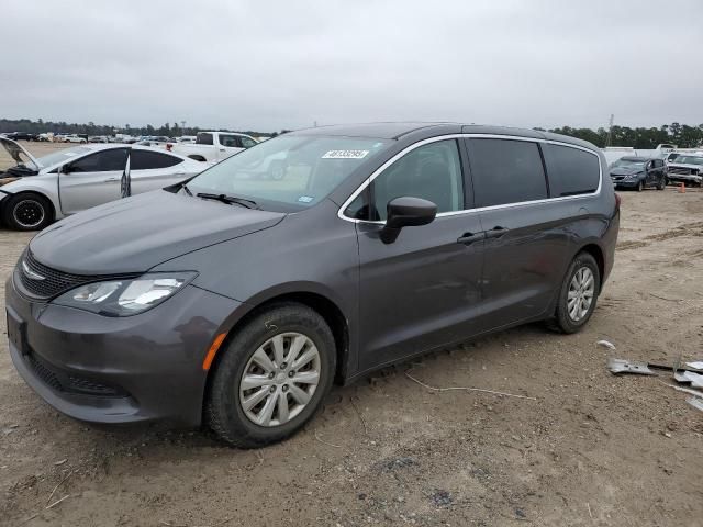 2021 Chrysler Voyager L