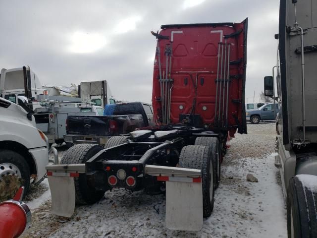 2021 Freightliner Cascadia 126